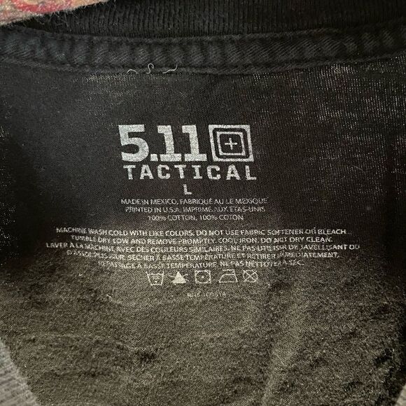 5.11 Tactical Back the Blue Thin Blue Line Long Sleeve Black Tee Men’s Sz L - Picture 3 of 3